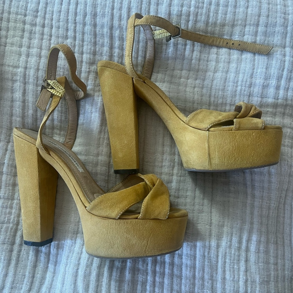 Diane Von Furstenberg Tan Platform Shoes